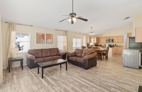Lake Davenport Estates House | Beautiful 5/5 bedroom home!