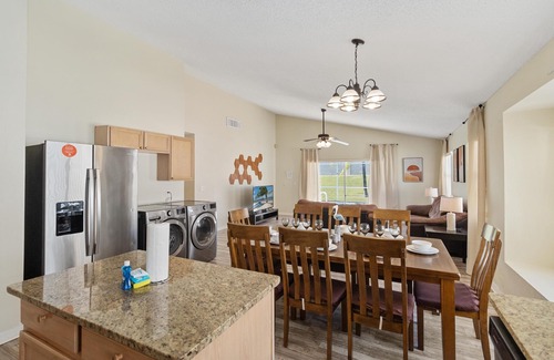 Lake Davenport Estates House | Beautiful 5/5 bedroom home!