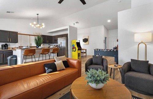 North Las Vegas House | Beautiful 5 BD Home with pool