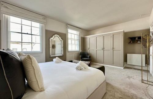 Montpellier House | Beautiful 5-Bed Regency Home in Montpellier