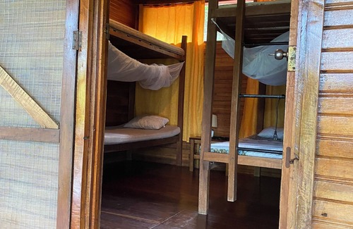 Cuajiniquil Cabin | Beautiful 5-bedroom lodge in Cuajiniquil with WiFi and Spa facial & body