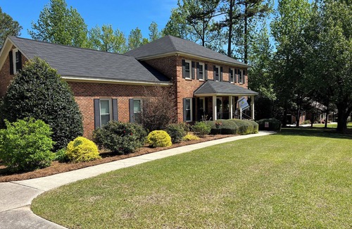 Evans House | Beautiful 5 Bedroom Masters & ANWA Rental
