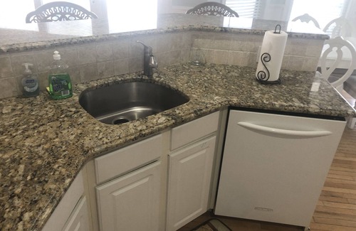 South End Condo | Beautiful 5 Bedroom Ocean Front Home