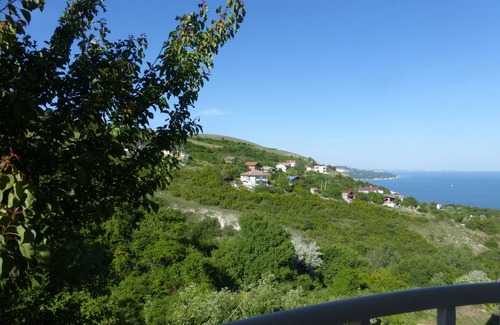 Balchik House | Beautiful 7 bedroom panoramic views of black sea swimming pool Jacuzzi WiFi A/C