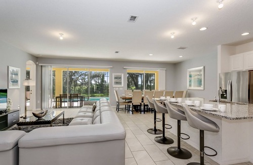 Loughman House | Beautiful 9 bedroom pool home located in the Solterra Resort! 9 Home by RedAwning