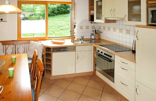 Maxlrain House | Beautiful apartment in villa for 6 people with TV and terrace