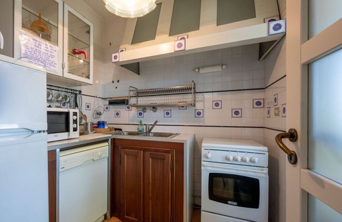 San Damiano dʼAsti Villa | Beautiful apartment in villa for 6 guests with pool, WIFI, TV, patio and pets allowed