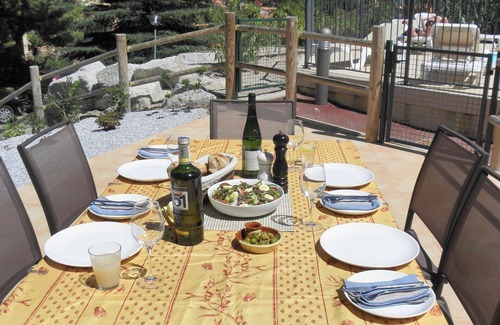 Collioure Villa | Beautiful air-conditioned villa with pool & WIFI, easy walk to beach and town.