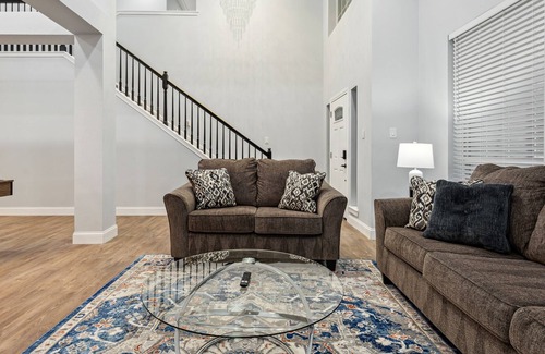 North Central Carrollton House | Beautiful and Large Pool House