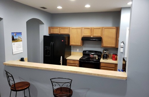 OakLeaf Plantation House | Beautiful and spacious townhome in Jacksonville
