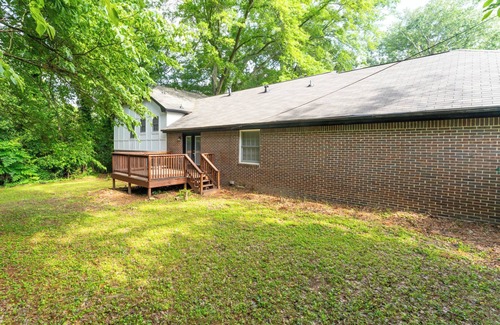 Riverdale House | Beautiful and Spacious 4BR/3BA Home Near Atlanta Airport – Sleeps 8