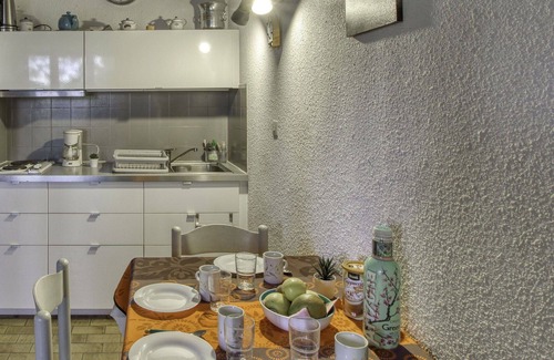 Les Lecques Apartment | Beautiful apartment for 4 people with WIFI, TV, terrace, pets allowed and parking