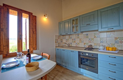 Monteroni d'Arbia Apartment | Beautiful apartment for 2 people with pool, WIFI and panoramic view, close to Siena