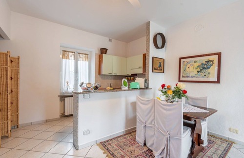 Castell'Alfero Apartment | Beautiful apartment for 4 guests with pool, WIFI, TV and patio