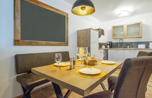 Runhof Apartment | Beautiful apartment for 4 people with WIFI, TV, terrace and pets allowed