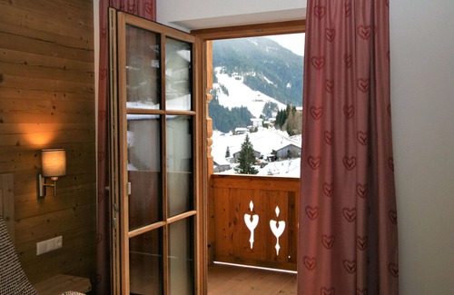 Wildschoenau Apartment | Beautiful apartment for 5 people with WIFI, TV, terrace and parking