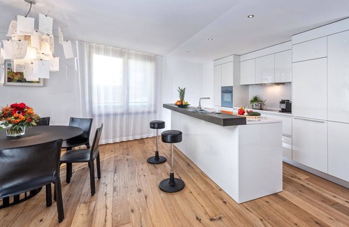Lenzerheide Apartment | Beautiful apartment for 4 people with TV and balcony