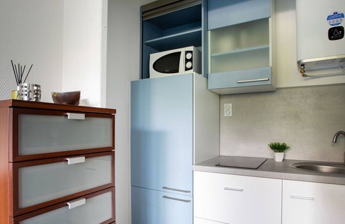 Cros-de-Cagnes Apartment | Beautiful apartment for 2 people with WIFI, A/C, TV and terrace