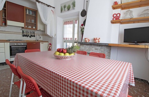 San Rocco in Turrite Apartment | Beautiful apartment for 4 guests with WIFI, TV and terrace
