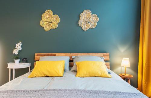 Wahring Apartment | Beautiful Apartment - 12 minutes to City Center
