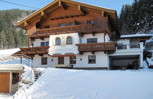 Rohrberg Apartment | Beautiful apartment for 4 people with WIFI, TV, balcony and parking