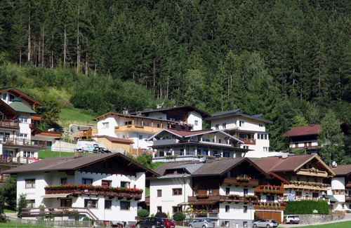 Hoarberg Apartment | Beautiful apartment for 8 people with WIFI, TV and terrace