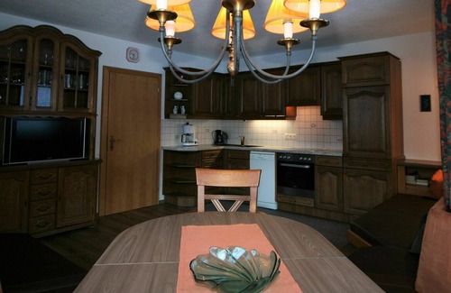 Distelberg Apartment | Beautiful apartment for 10 people with WIFI, TV, patio and parking