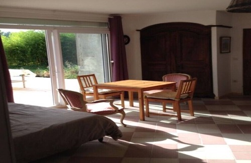 Bourg-sur-Gironde Apartment | Beautiful apartment Bourg prèsBordeaux