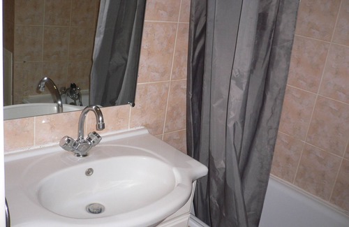 Coteaux Ouest Apartment | Beautiful apartment, chic and sober