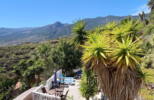 Las Cuevecitas Apartment | Beautiful apartment for 4 people with pool, WIFI, TV, terrace and parking