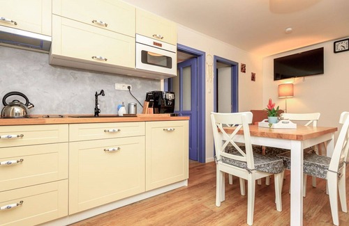 Arnoltice Apartment | Beautiful apartment for 4 guests with WIFI, TV and terrace