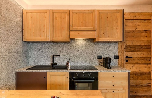 Giustino Apartment | Beautiful apartment for 2 people with WIFI, TV and parking