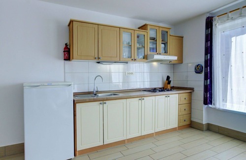 Bohinjska Bistrica Apartment | Beautiful apartment for 5 guests with WIFI, TV, balcony, pets allowed, panoramic view and parking