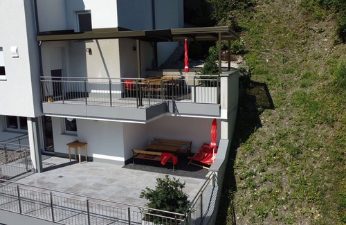Laimach Apartment | Beautiful apartment for 18 guests with WIFI, TV, terrace, pets allowed and parking