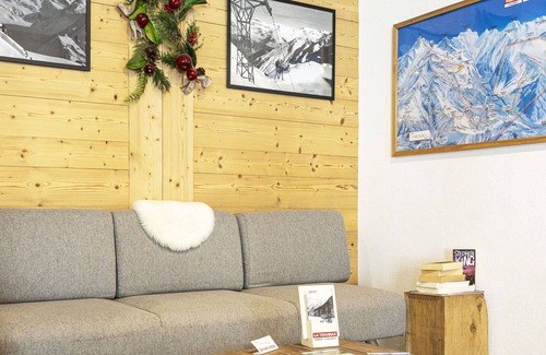 Riddes Apartment | Beautiful apartment for 8 guests with WIFI, TV, terrace and pets allowed