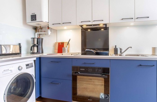 Cancale Apartment | Beautiful apartment for 6 people with WIFI, terrace and parking
