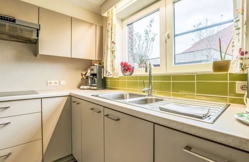Wenduine Apartment | Beautiful apartment for 4 people with WIFI, pets allowed and parking