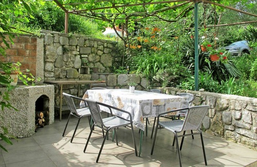 Mosenice Apartment | Beautiful apartment for 5 guests with A/C, WIFI, TV, terrace and parking