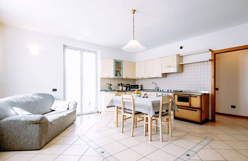 Vervo Apartment | Beautiful apartment for 4 guests with WIFI, TV, terrace, pets allowed and parking