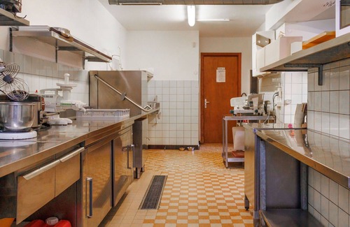 Vercorin House | Beautiful apartment in villa for 23 people with hot tub, WIFI, terrace and parking