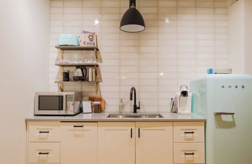 North Capitol Apartment | Beautiful Apartment in the Heart of Downtown! (Loft 203)