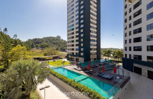 Itajai Apartment | Beautiful Apartment in Building with Pool MPB0034