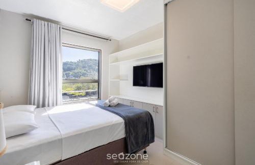 Itajai Apartment | Beautiful Apartment in Building with Pool MPB0034