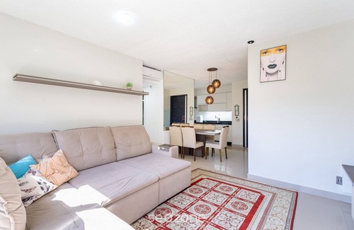 Itajai Apartment | Beautiful Apartment in Building With Pool Mpb0034