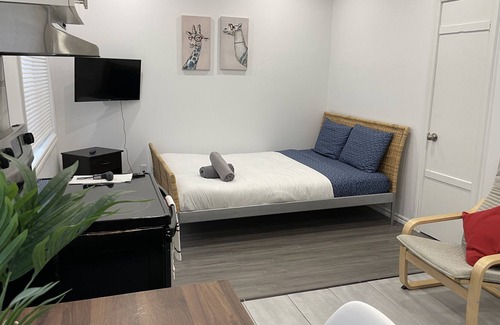 Hull Apartment | Beautiful Apartment in Hull -5 min from DT Ottawa