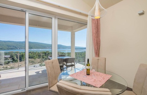 Kornic Apartment | Beautiful apartment in Kornic with WiFi, Indoor swimming pool and Swimming pool