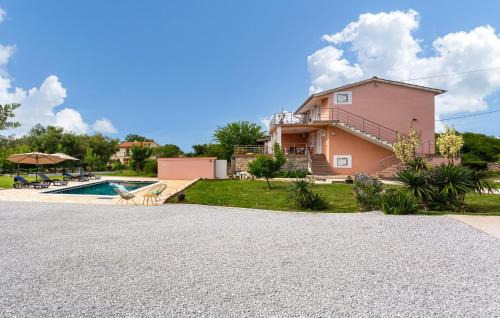 Cres Apartment | Beautiful Apartment In Malinska