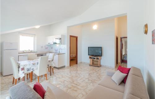 Povljana Apartment | Beautiful Apartment In Povljana