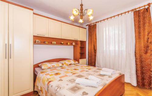 Polje House | Beautiful Apartment In Polje With Wifi