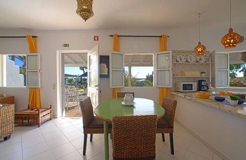 Luz de Tavira House | Beautiful apartment in villa for 4 guests with pool, WIFI, TV and terrace